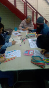 Día de Pintura para los chicos de la casa de reposo