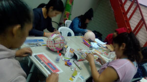 Los chicos de la casa de Reposo pusieron todo su talento pintando, pintado, dibujado