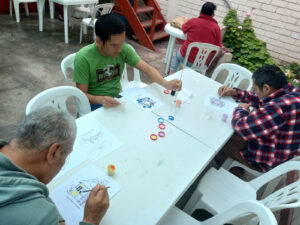 Talleres de pintura con los chicos de la casa de reposo diciembre 2022