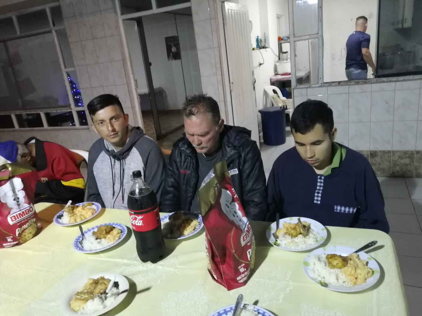 Recibiendo el 2020 con todos los chicos de la casa de reposo, la pasaron super!!